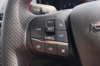 Vehicle Thumbnail 36