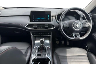 Vehicle Thumbnail 13