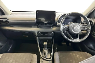 Vehicle Thumbnail 13
