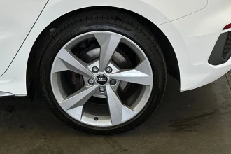 Vehicle Thumbnail 11