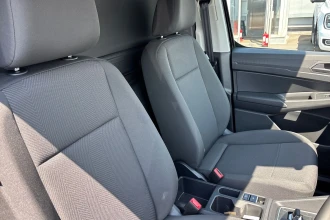 Vehicle Thumbnail 16