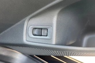 Vehicle Thumbnail 26