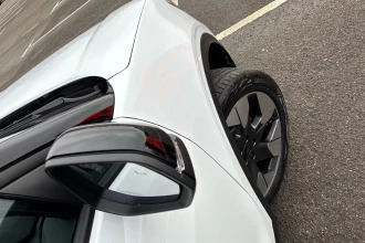 Vehicle Thumbnail 16