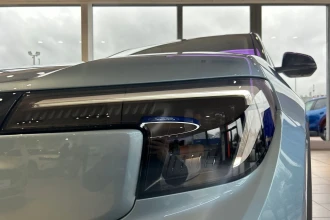 Vehicle Thumbnail 19