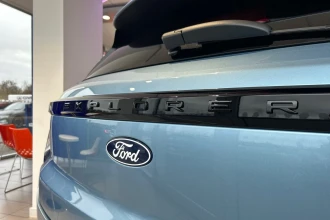 Vehicle Thumbnail 30