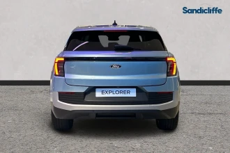 Vehicle Thumbnail 5