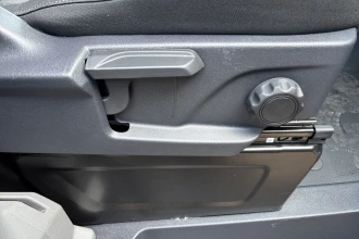 Vehicle Thumbnail 28