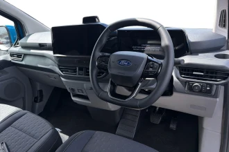 Vehicle Thumbnail 12