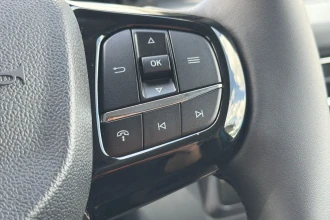 Vehicle Thumbnail 33