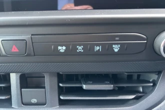 Vehicle Thumbnail 45