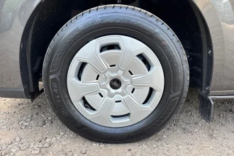 Vehicle Thumbnail 11