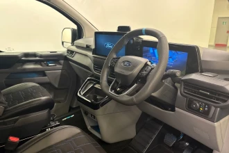 Vehicle Thumbnail 12