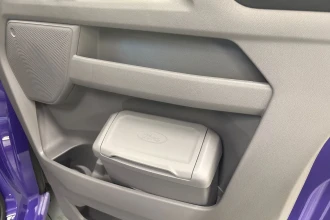 Vehicle Thumbnail 26