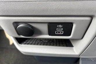 Vehicle Thumbnail 51