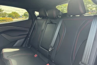 Vehicle Thumbnail 16