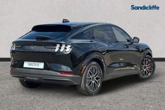 Vehicle Thumbnail 4