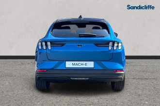 Vehicle Thumbnail 6