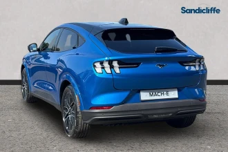 Vehicle Thumbnail 7