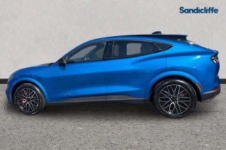 Vehicle Thumbnail 8