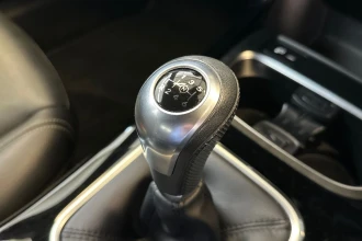 Vehicle Thumbnail 25