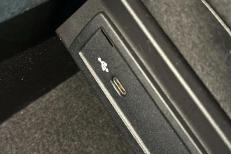 Vehicle Thumbnail 36
