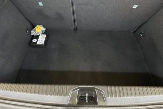 Vehicle Thumbnail 17
