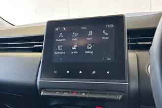 Vehicle Thumbnail 32