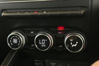 Vehicle Thumbnail 36