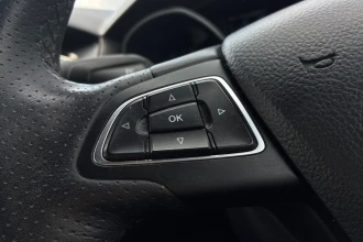 Vehicle Thumbnail 40