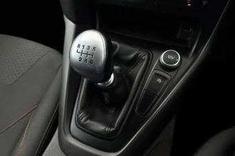 Vehicle Thumbnail 50