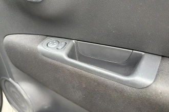 Vehicle Thumbnail 21