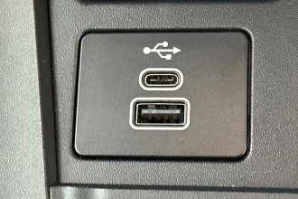 Vehicle Thumbnail 28