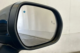 Vehicle Thumbnail 50