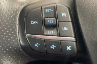 Vehicle Thumbnail 18