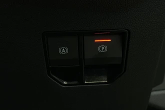 Vehicle Thumbnail 25