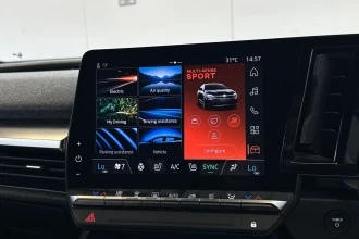 Vehicle Thumbnail 36
