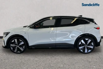 Vehicle Thumbnail 8