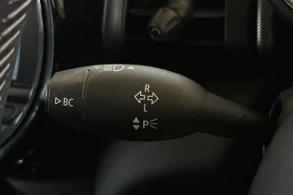 Vehicle Thumbnail 28