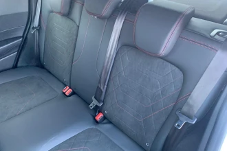 Vehicle Thumbnail 16