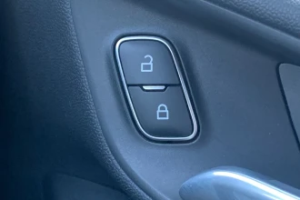 Vehicle Thumbnail 34