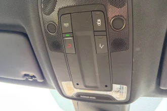 Vehicle Thumbnail 32