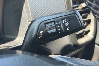 Vehicle Thumbnail 30