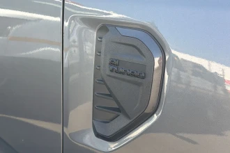 Vehicle Thumbnail 44