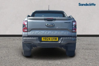 Vehicle Thumbnail 6