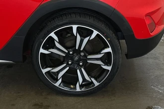Vehicle Thumbnail 11