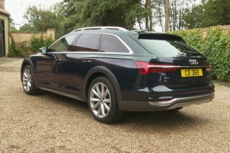 Vehicle Thumbnail 6