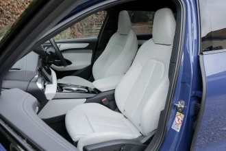 Vehicle Thumbnail 26