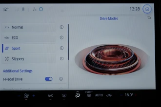 Vehicle Thumbnail 11