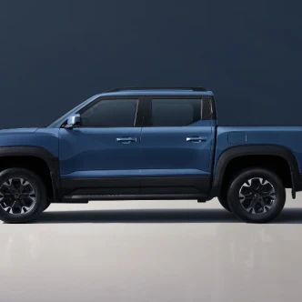 BYD Shark vs Toyota Hilux: Can China's New Pickup Beat the Classics?