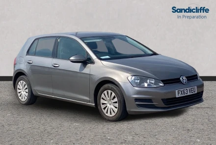 Volkswagen Golf Listing Image